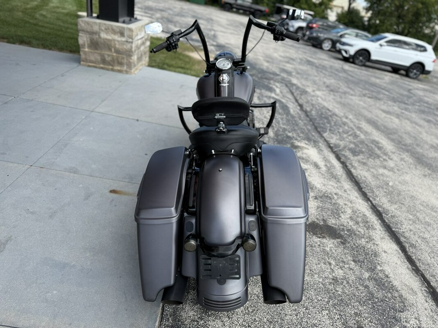 2017 Harley-Davidson Road King Special