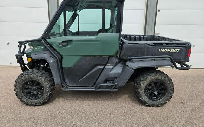 2022 Can-Am Defender DPS CAB HD9