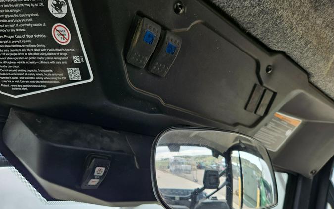 2022 Can-Am Defender DPS CAB HD9