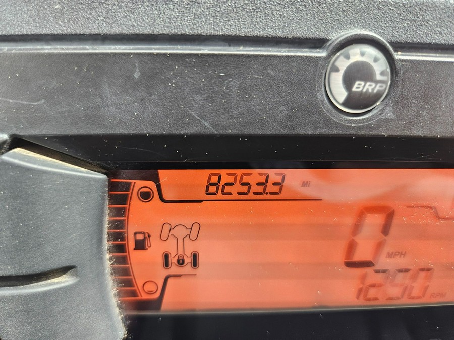 2022 Can-Am Defender DPS CAB HD9