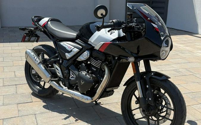 2026 Triumph Thruxton 400 Phantom Black Aluminium Silver