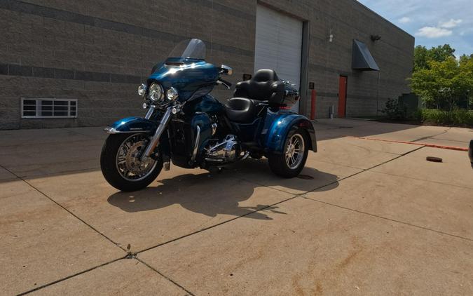 2020 Harley-Davidson Tri Glide Ultra FLHTCUTG