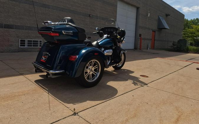 2020 Harley-Davidson Tri Glide Ultra FLHTCUTG