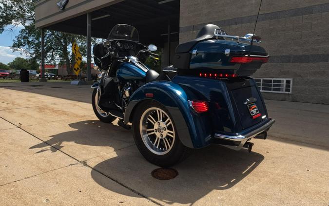 2020 Harley-Davidson Tri Glide Ultra FLHTCUTG