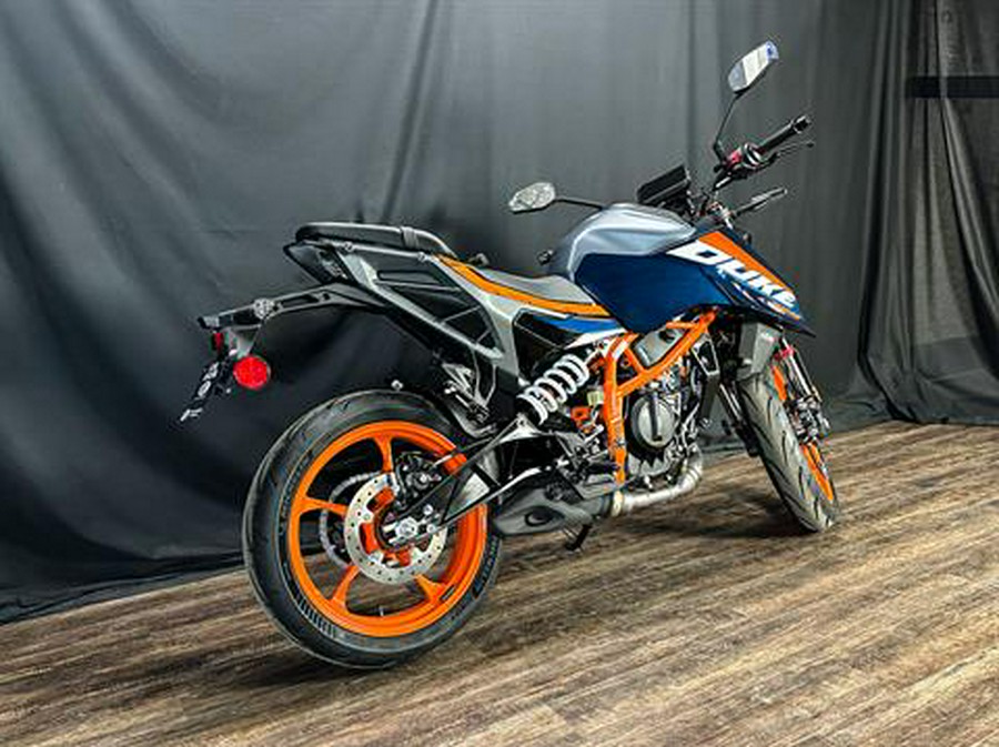 2024 KTM 390 Duke