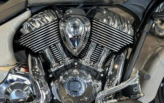 2023 Indian Motorcycle® Chieftain® Limited Silver Quartz Metallic