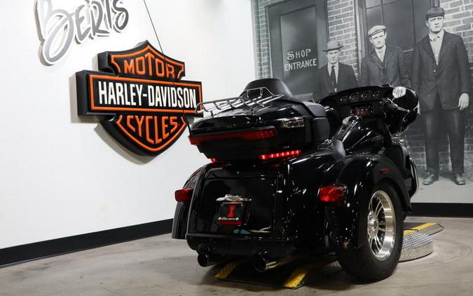 2020 Harley-Davidson® FLHTCUTG - Tri Glide® Ultra