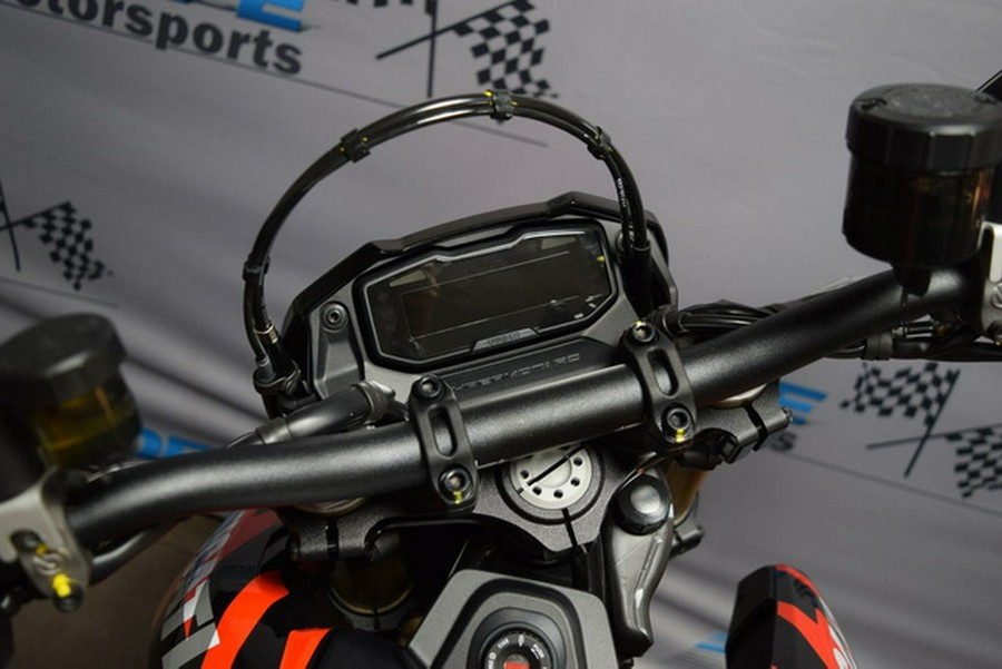 2025 Ducati Hypermotard 698 Mono RVE