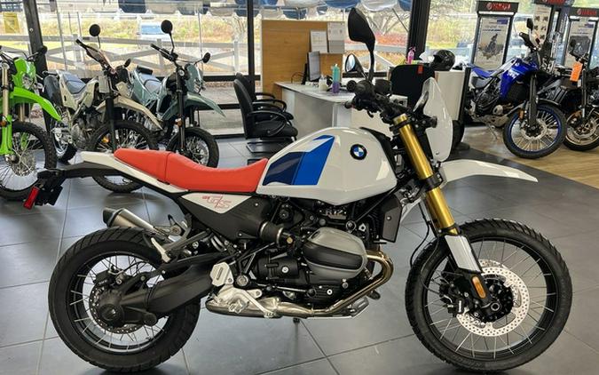 2026 BMW R 12 G/S Light White G/S