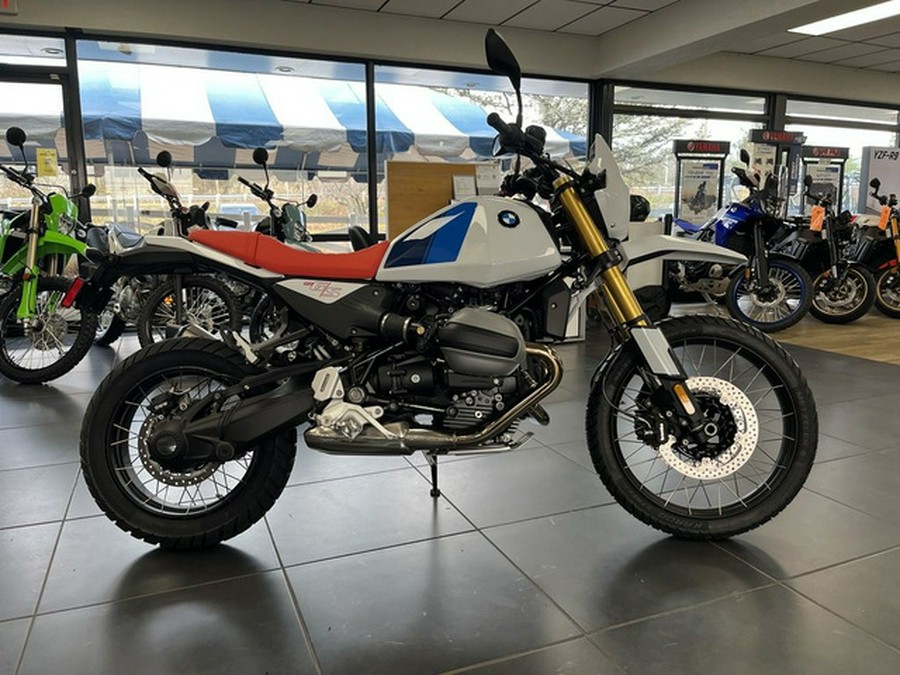 2026 BMW R 12 G/S Light White G/S