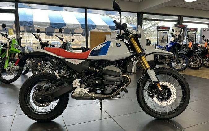 2026 BMW R 12 G/S Light White G/S