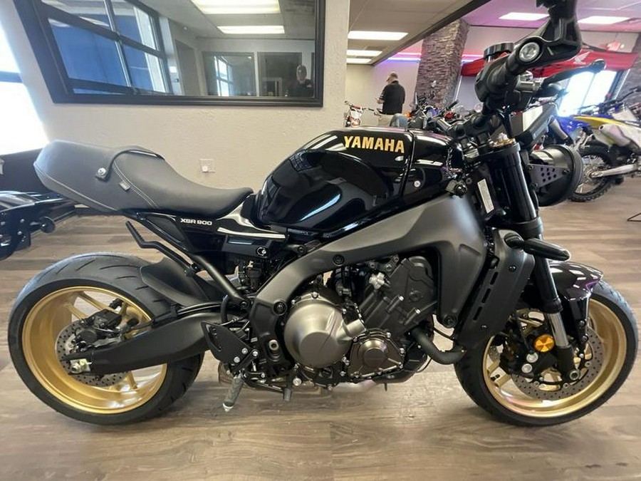 2025 Yamaha XSR900