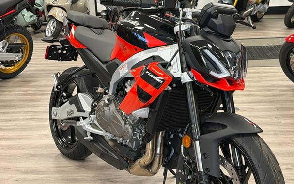 2026 Aprilia Tuono 457