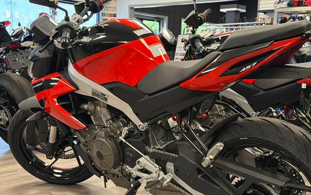2026 Aprilia Tuono 457