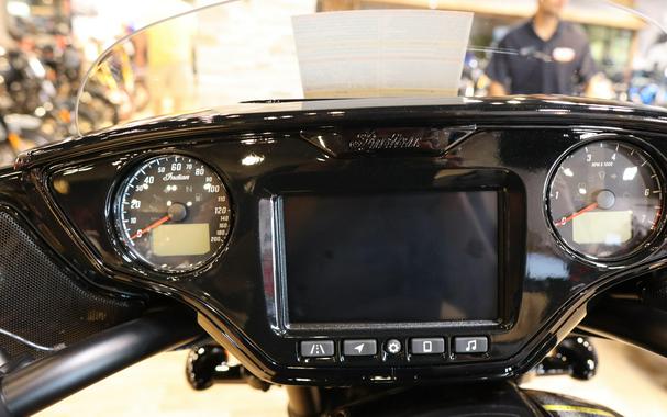2025 INDIAN MOTORCYCLE CHIEFTAIN POWERPLUS DARK HORSE WITH POWERBAND AUDIO PACKAGE