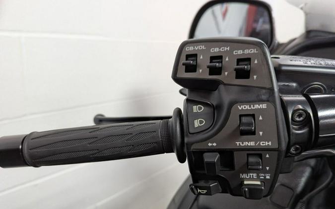 2016 Honda Gold Wing Audio / Comfort