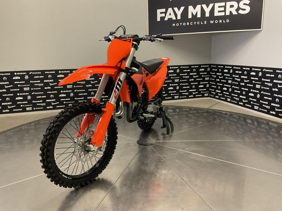 2027 KTM 450 SX-F - 42659M