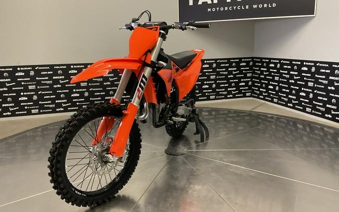 2027 KTM 450 SX-F - 42659M