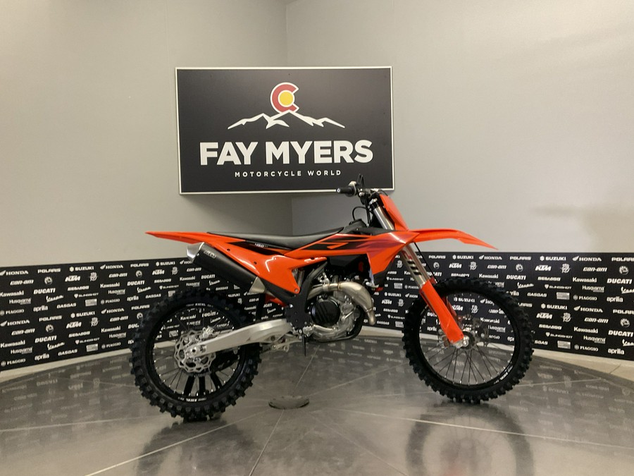 2027 KTM 450 SX-F - 42659M
