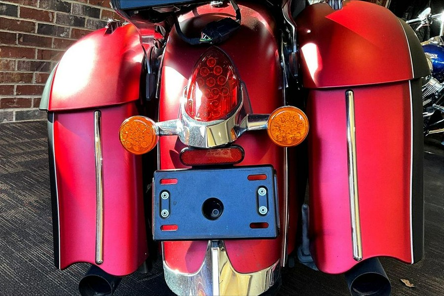 2019 Indian Motorcycle® Roadmaster® Icon Series Ruby Smoke/Thunder Black