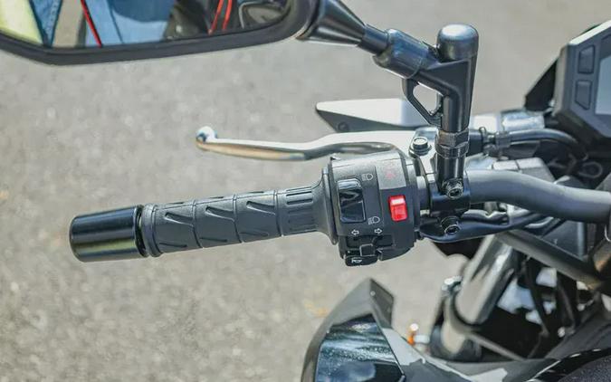 2026 KAWASAKI Z500 ABS