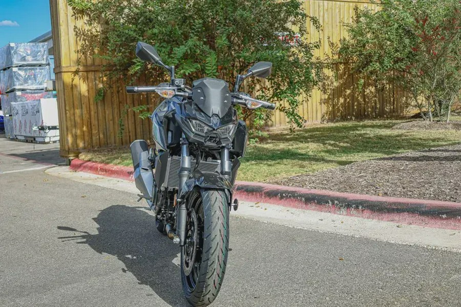 2026 KAWASAKI Z500 ABS