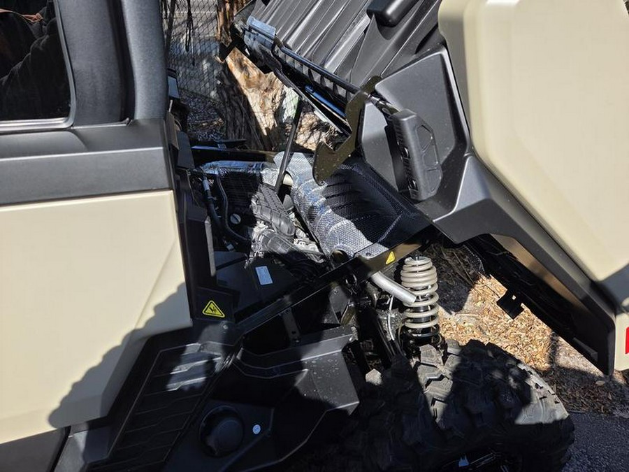 2026 Can-Am® Defender MAX Limited HD11 Desert Tan & Carbon Black