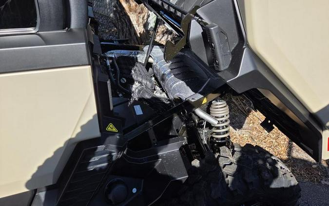 2026 Can-Am® Defender MAX Limited HD11 Desert Tan & Carbon Black