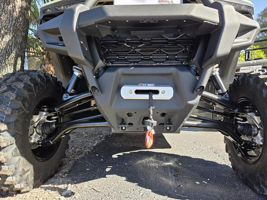 2026 Can-Am® Defender MAX Limited HD11 Desert Tan & Carbon Black