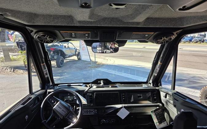 2026 Can-Am® Defender MAX Limited HD11 Desert Tan & Carbon Black