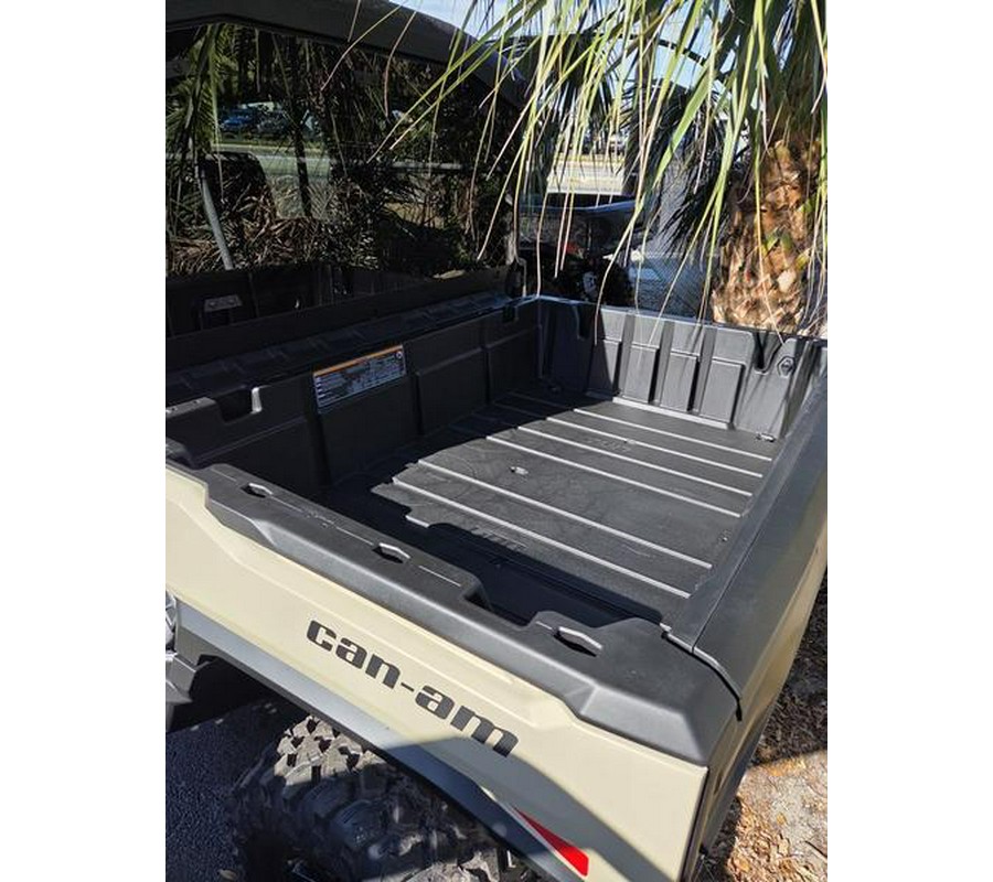 2026 Can-Am® Defender MAX Limited HD11 Desert Tan & Carbon Black