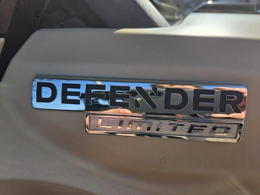 2026 Can-Am® Defender MAX Limited HD11 Desert Tan & Carbon Black