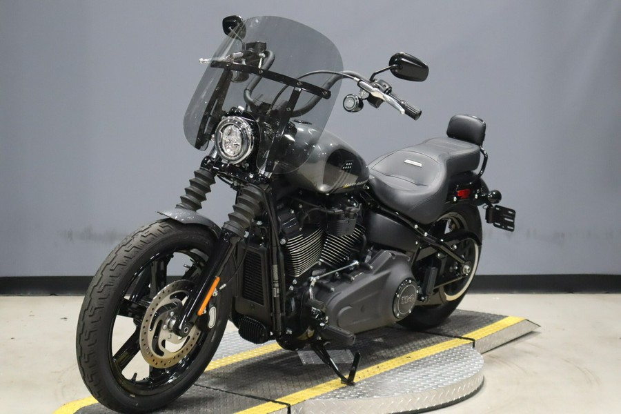 2022 Harley-Davidson Street Bob 114 Gauntlet Gray Metallic