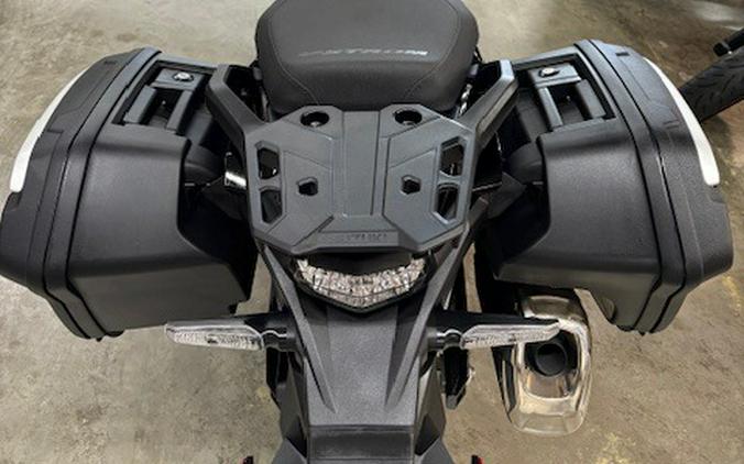 2024 Suzuki V-Strom 800