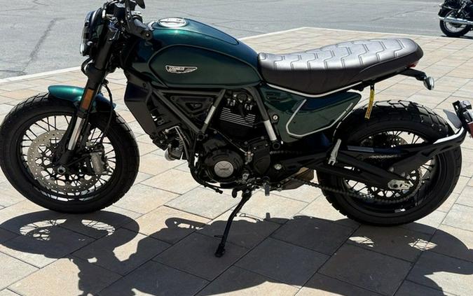 2026 Ducati Scrambler Nightshift Emerald Green