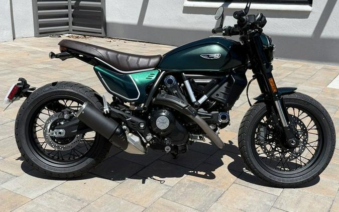 2026 Ducati Scrambler Nightshift Emerald Green
