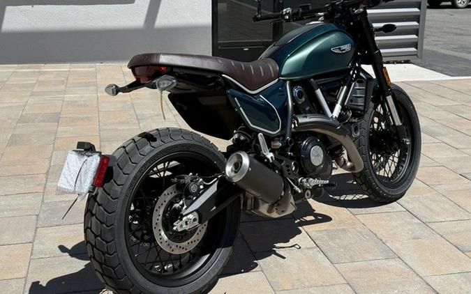 2026 Ducati Scrambler Nightshift Emerald Green