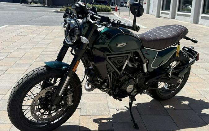 2026 Ducati Scrambler Nightshift Emerald Green