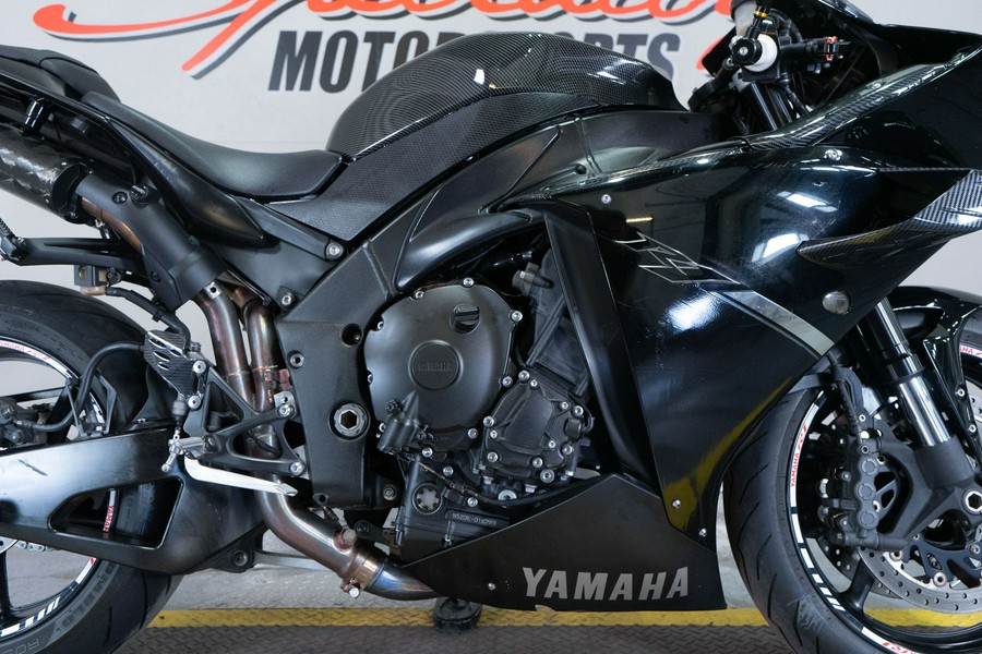 2012 Yamaha YZF-R1