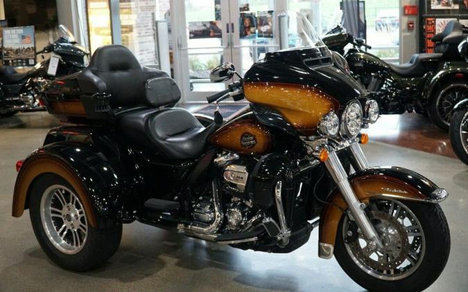 2024 Harley-Davidson Trike FLHTCUTG - Tri Glide Ultra