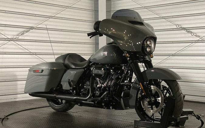 2022 Harley-Davidson® FLHXS - Street Glide® Special