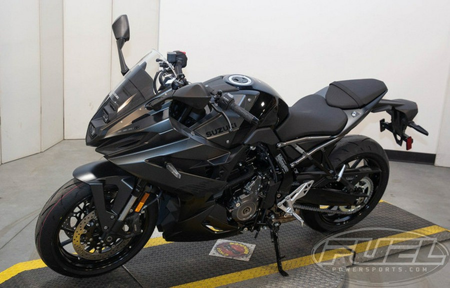 2025 Suzuki GSX 8R