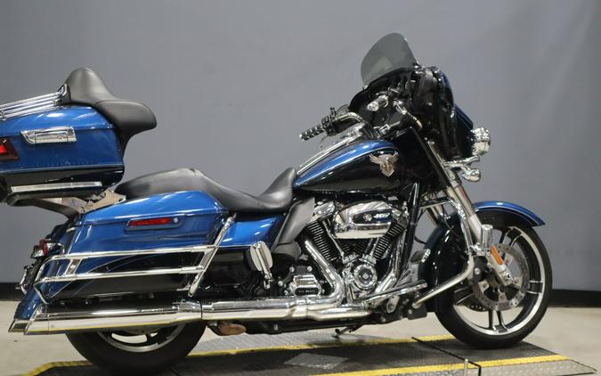 2018 Harley-Davidson 115th Anniversary Street Glide Legend Blue/Vivid Black