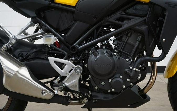 2026 Honda CB300R