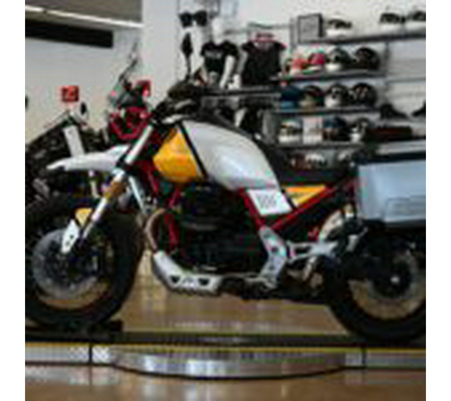 2020 Moto Guzzi V85 TT Adventure
