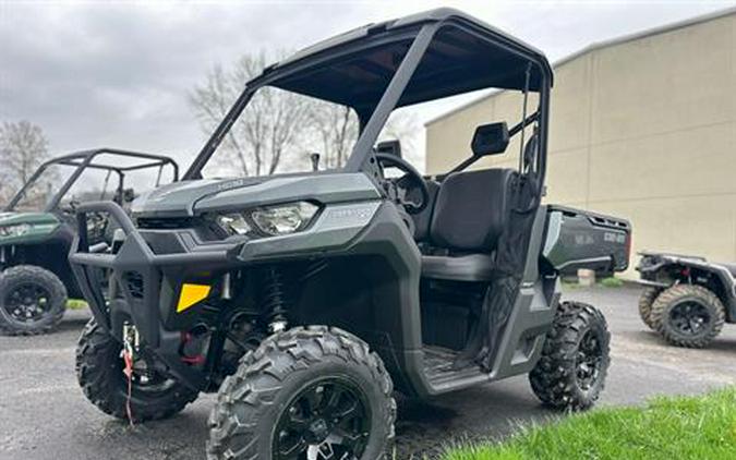 2024 Can-Am Defender XT HD10