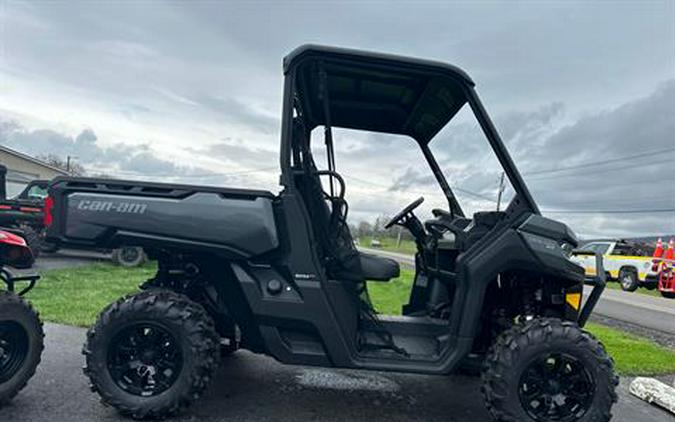 2024 Can-Am Defender XT HD10