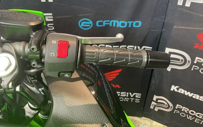 2025 Kawasaki Ninja® 500 KRT Edition