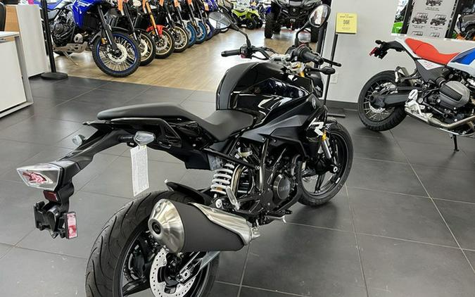 2025 BMW G 310 R Cosmic Black 2 310 R