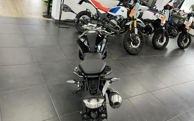 2025 BMW G 310 R Cosmic Black 2 310 R